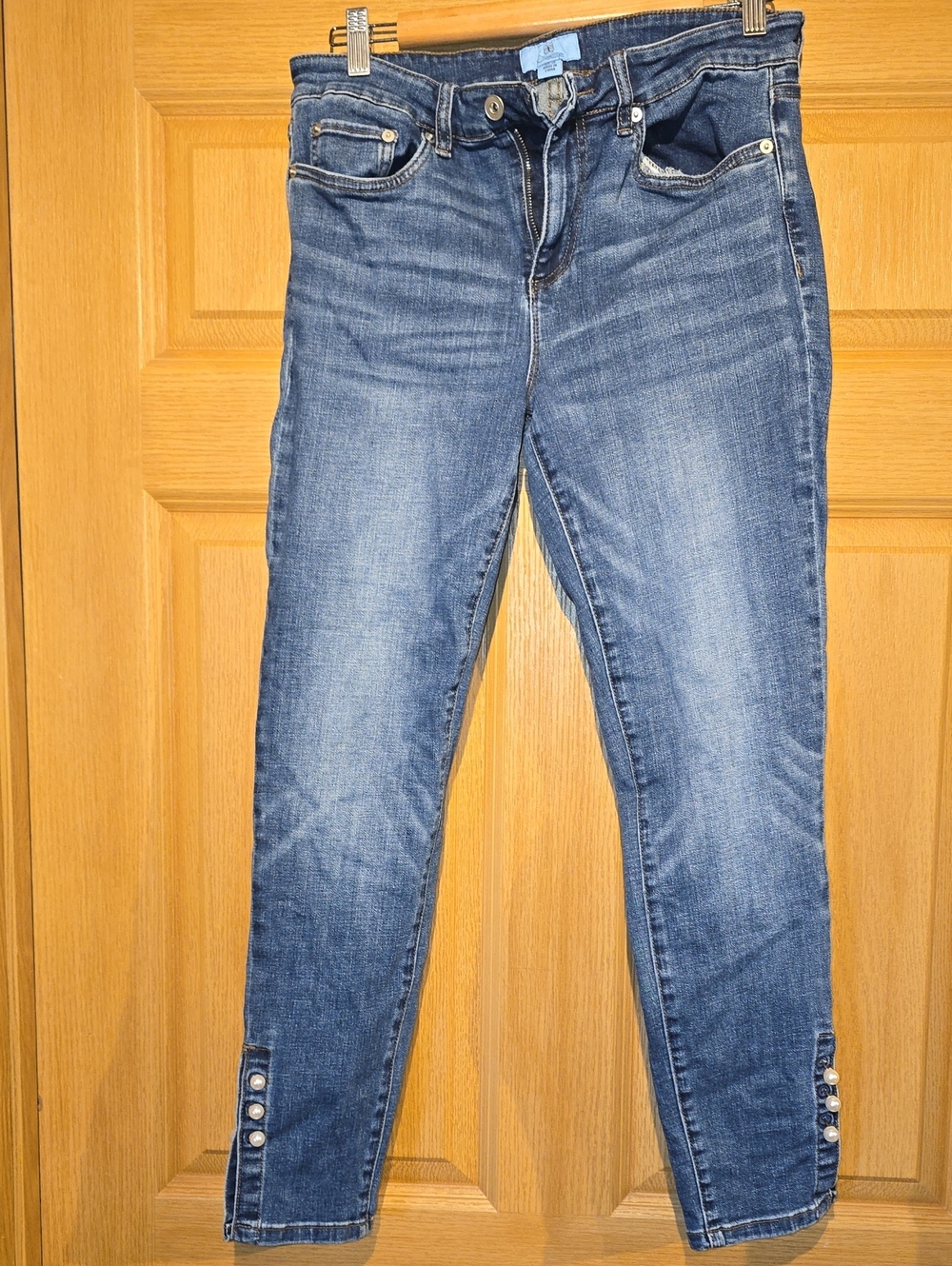 CeCe Women's Medium Blue Ankle Jeans with Button Hem